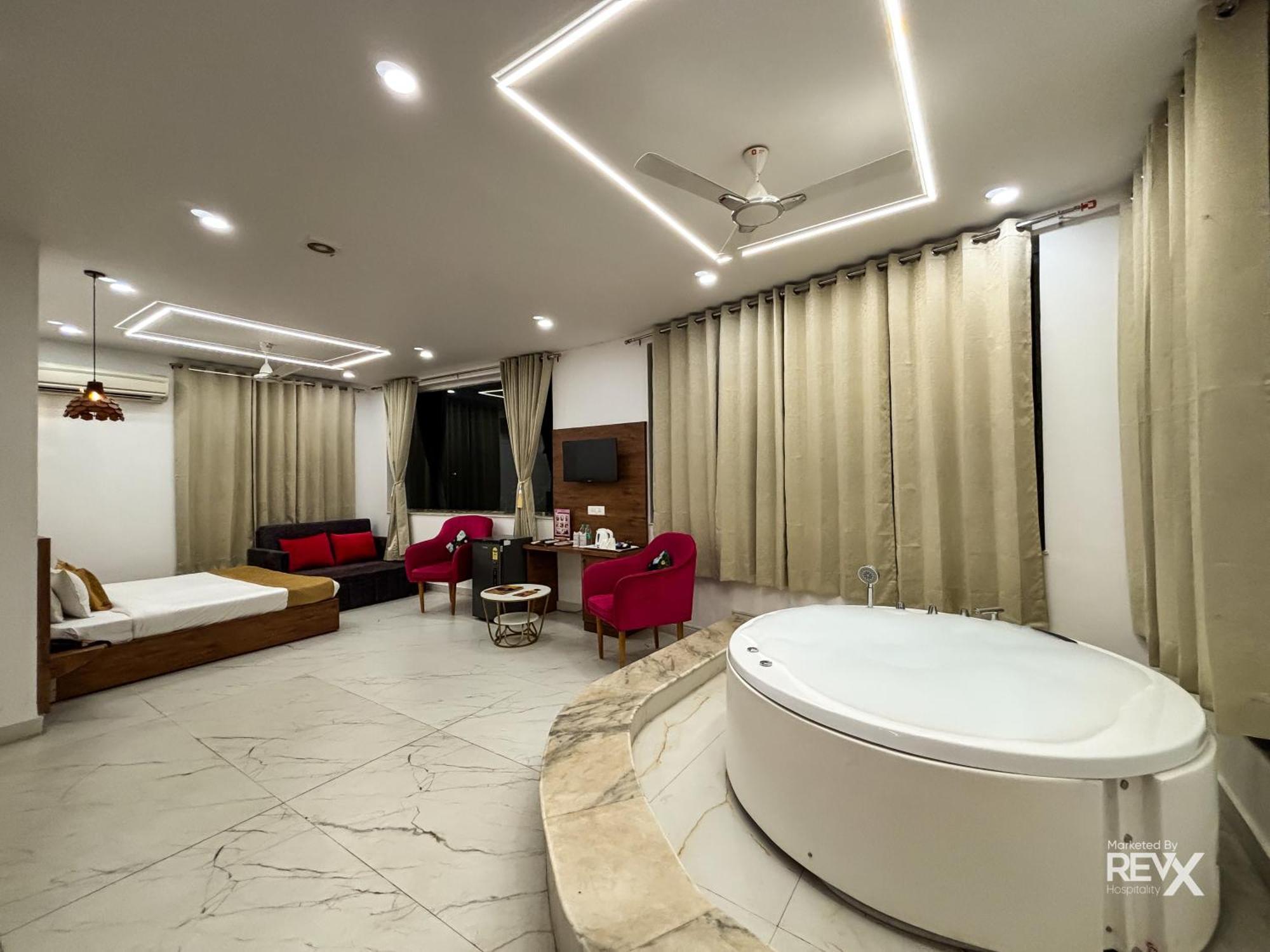 The Neeraj River Forest Resort Ayurvedic Wellness Center Rishīkesh Dış mekan fotoğraf