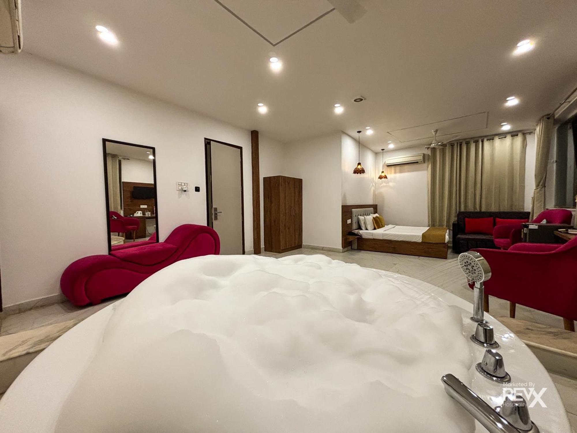 The Neeraj River Forest Resort Ayurvedic Wellness Center Rishīkesh Dış mekan fotoğraf